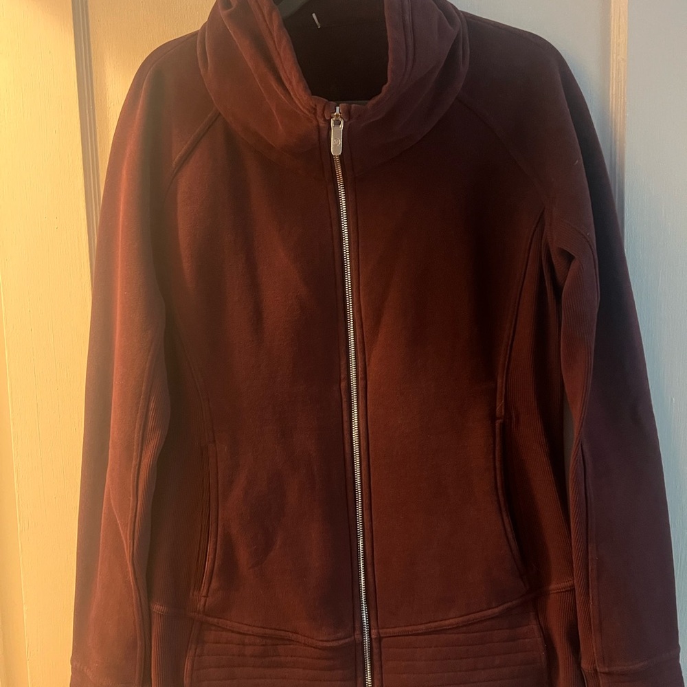 Lululemon Women's Burgundy Zip-Up Sweatshirt-Long